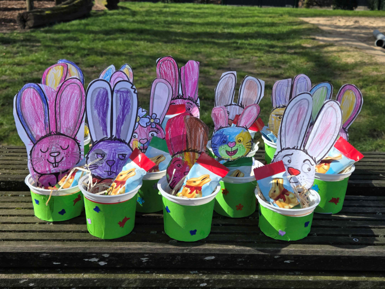 Ein bunter Ostergruß! | St. Christophorus